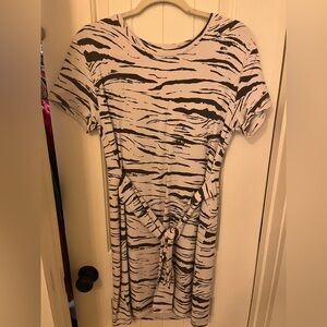 BB Dakota casual dress